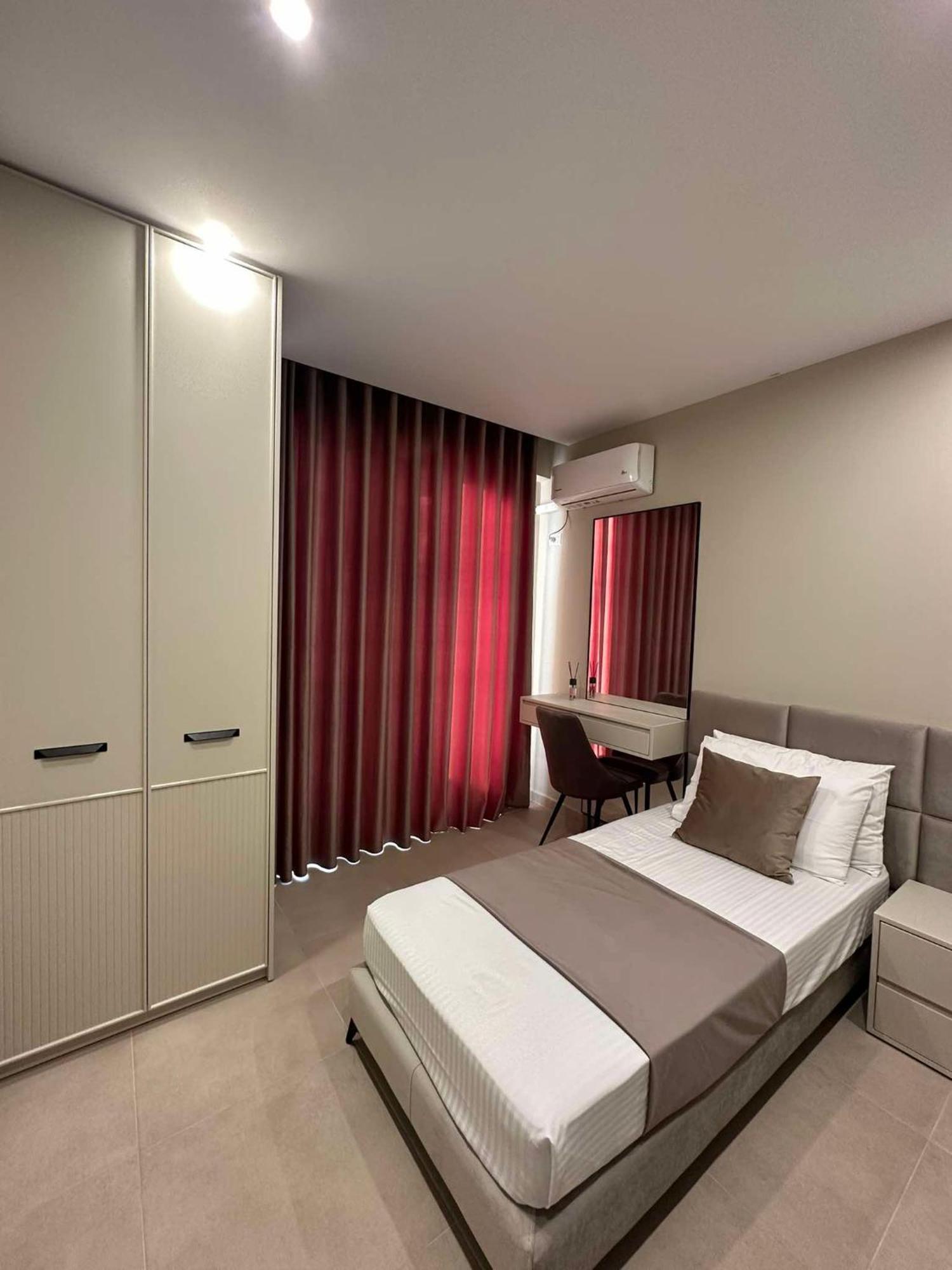 Sea View Apartment Luxury Vlorë Exterior foto